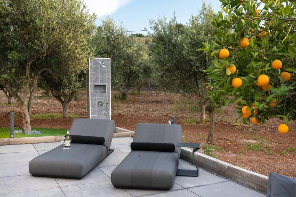 Orange Tree Villa Порто Хели Екстериор снимка