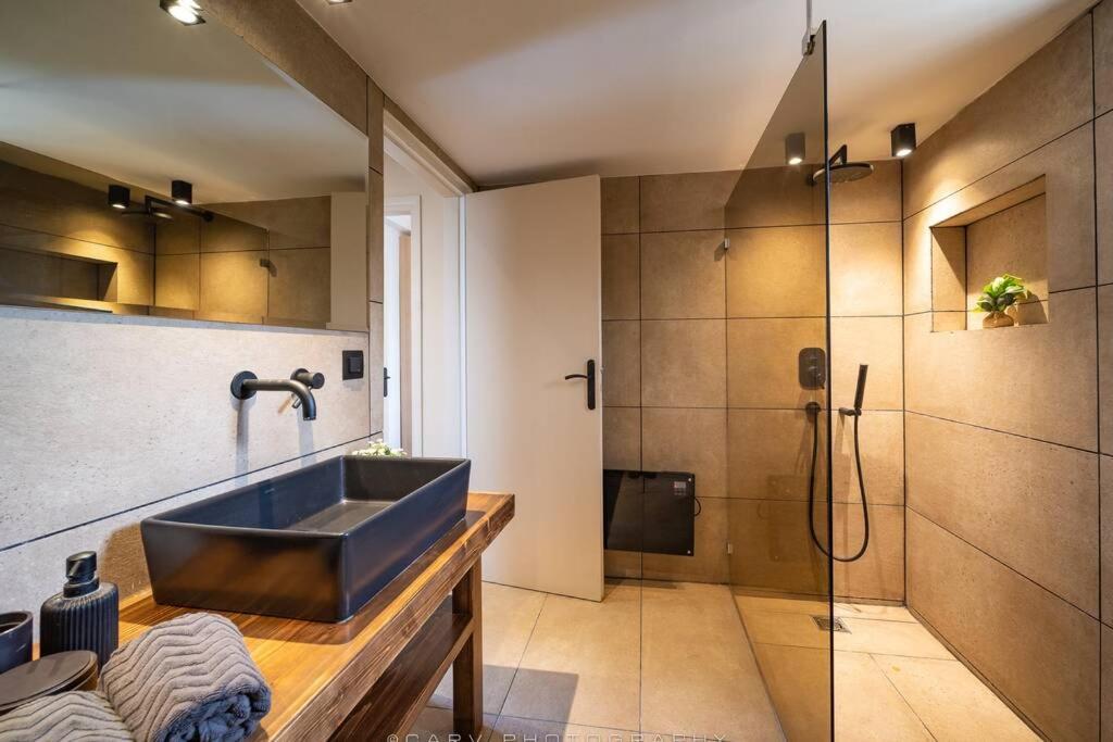 Orange Tree Villa Порто Хели Екстериор снимка